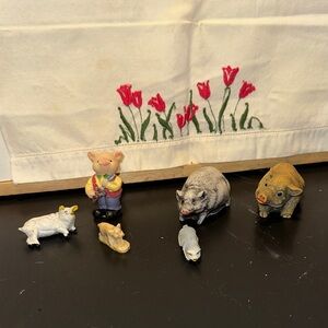 Source Unknown Farm Animal Figurine Collection - Multicolor